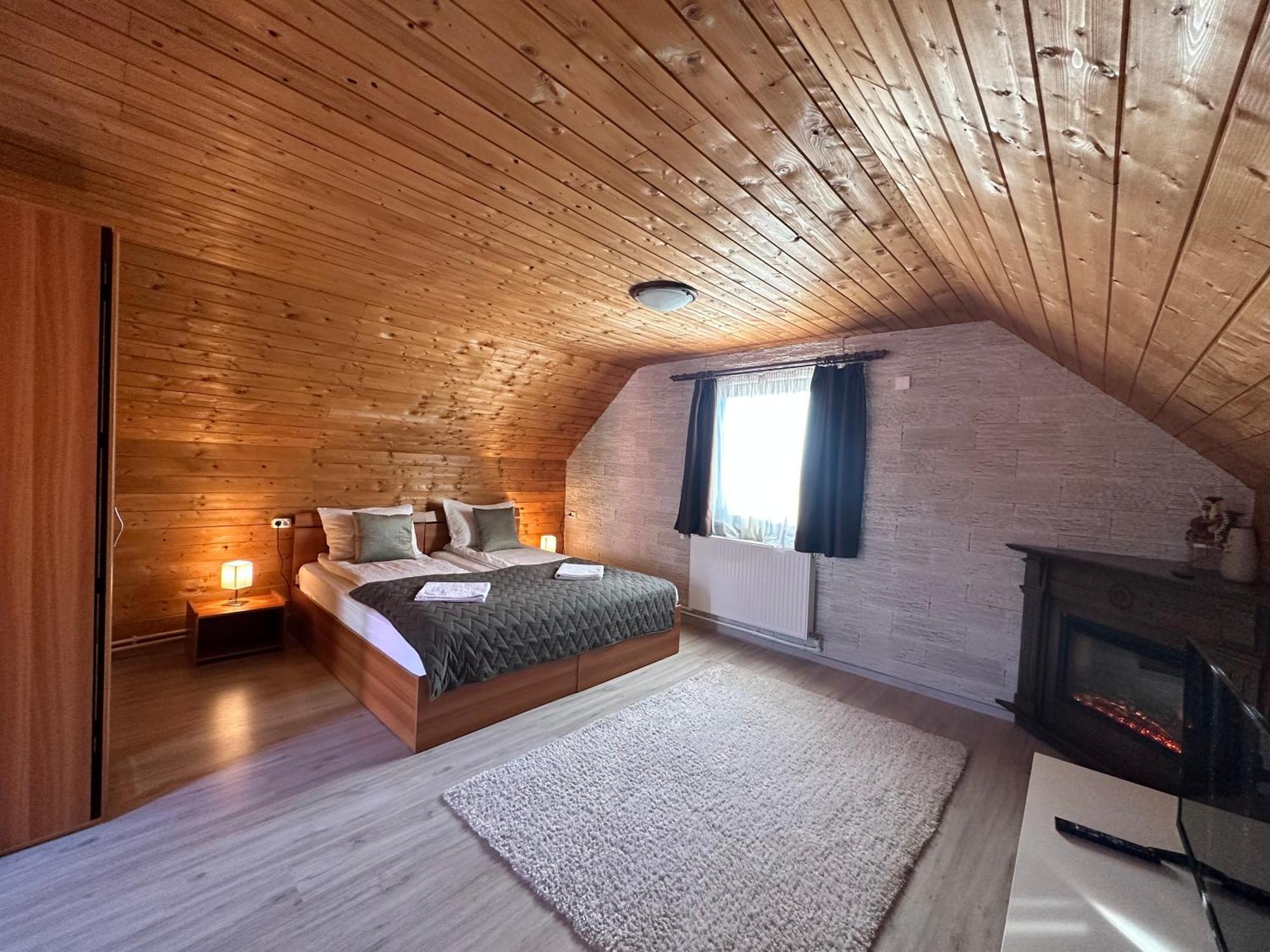 Bed and Breakfast Somogyi Vendeghaz Bancu Экстерьер фото